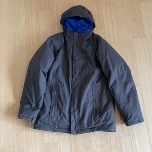 The North Face 2-piece hooded Kids ski jacket size large (14/16)